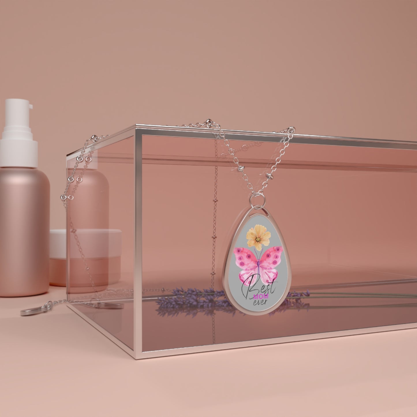 Best Mom Ever Tear Drop Necklace | Gifts for Mom | Oval Necklace