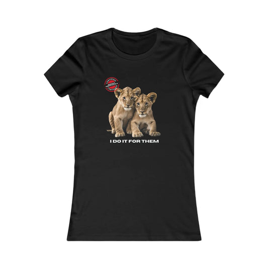 This black t-shirt from the Gifts For Mom store showcases two lion cubs sitting together. Above them, a circular stamp reads Certified Mama Mentality shines, and below, the phrase I DO IT FOR THEM serves as a touching way to celebrate mom every day.